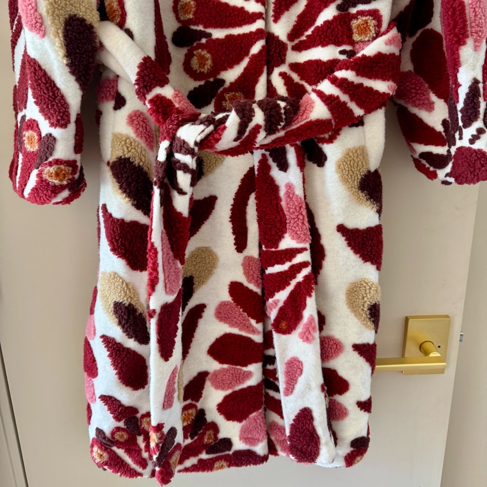 FARM RIO Ainika Flowers Fleece Coat - Picture 10 of 15